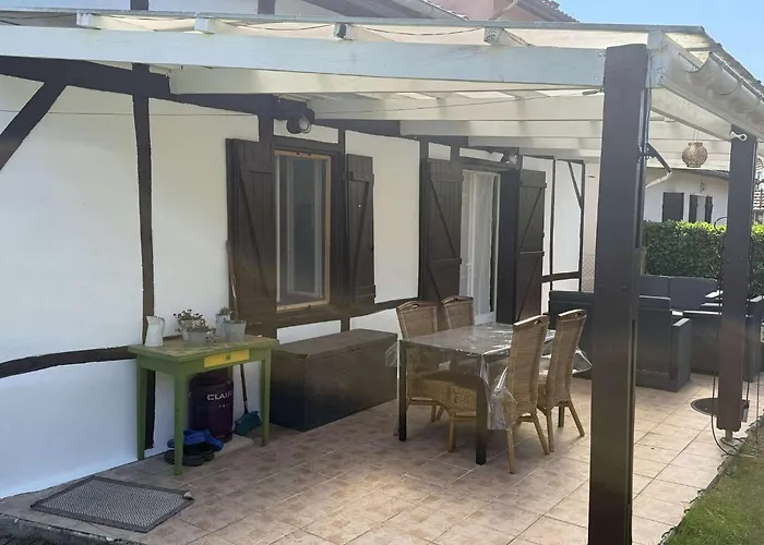 Maison Landaise Chaleureuse بيت للعطل *